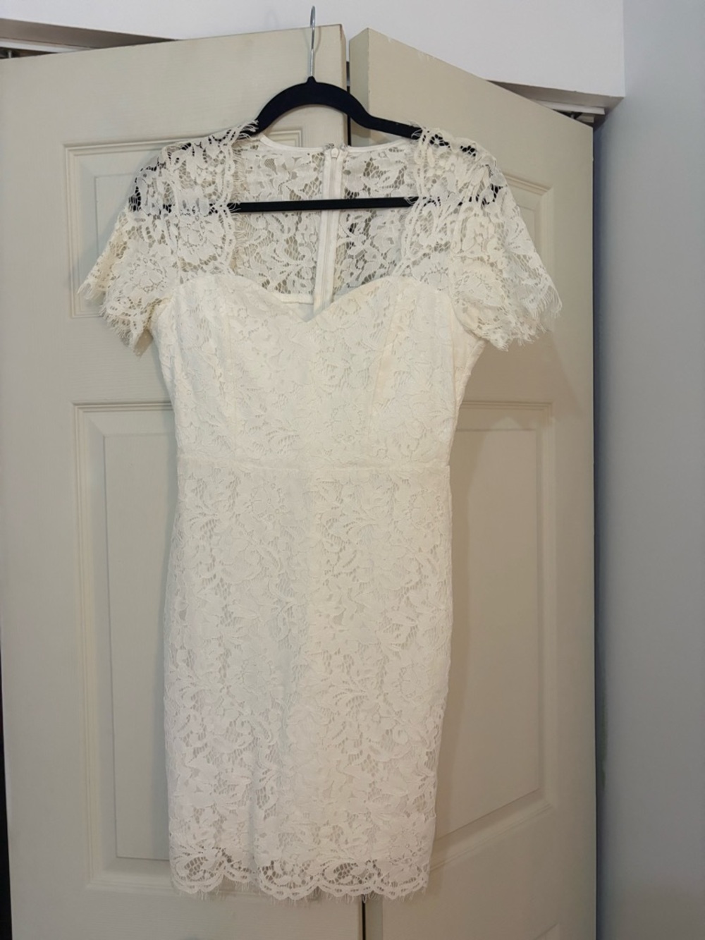 Elegant Lace Short Sleeve Dress in white